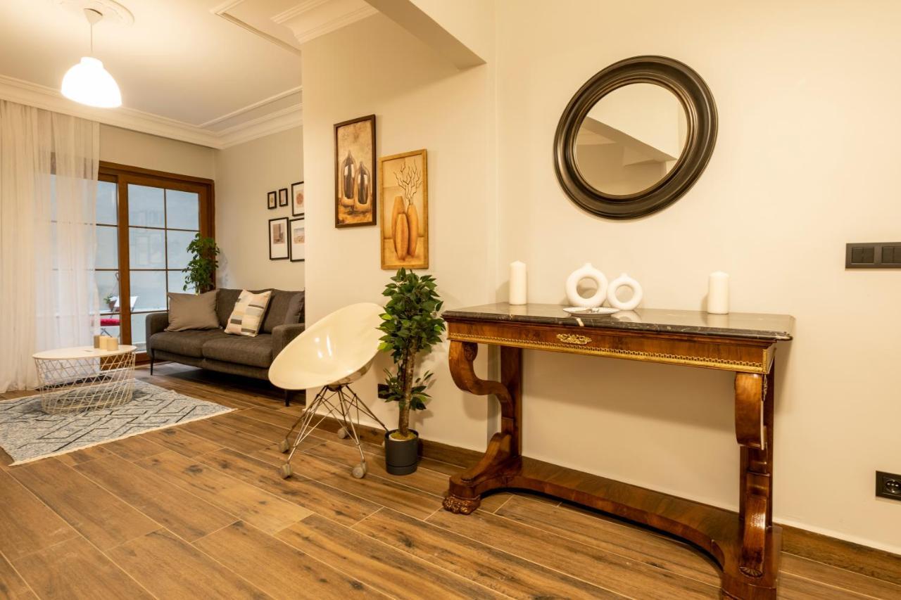 Spacious And Comfy 2Br In The Heart Of Cihangir Apartment Istanbul Exterior photo