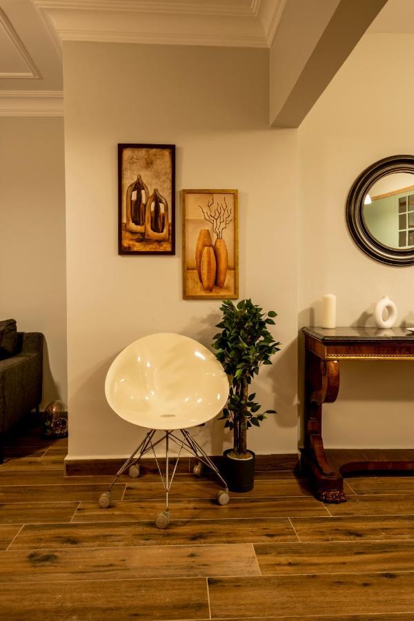 Spacious And Comfy 2Br In The Heart Of Cihangir Apartment Istanbul Exterior photo